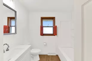 5704 Bradford Ave, Racine, WI 53406 - Photo 10