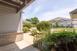 859 Quinlan Dr, Pewaukee, WI 53072 - Photo 22