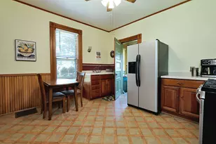 121 Grace St, Sharon, WI 53585 - Photo 8
