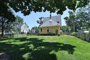121 Grace St, Sharon, WI 53585 - Photo 24