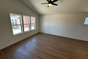 1056 Wipple Way, Sheboygan Falls, WI 53085 - Photo 8
