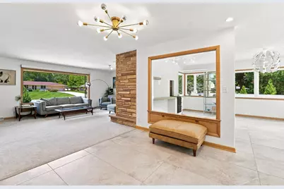 3580  Sunny Crest Dr, Brookfield, WI 53005 - Photo 4