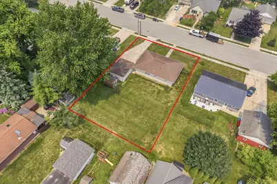 809  New York Ave, Oostburg, WI 53070 - Photo 24