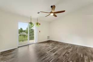 N110W17155 Ashbury Ln, Germantown, WI 53022 - Photo 2