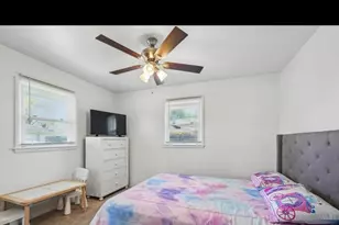 3940 Lasalle St, Racine, WI 53402 - Photo 14