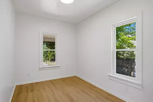 2118 S 68th St, West Allis, WI 53219 - Photo 14
