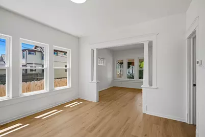 2118 S 68th St, West Allis, WI 53219 - Photo 12