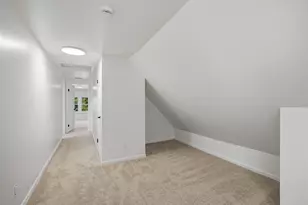 2118 S 68th St, West Allis, WI 53219 - Photo 16