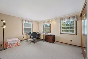 2205 Cottage Ct, Waukesha, WI 53188 - Photo 30