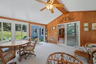2205 Cottage Ct, Waukesha, WI 53188 - Photo 22