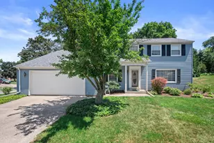 2205 Cottage Ct, Waukesha, WI 53188 - Photo 38