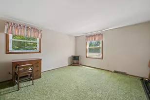 2205 Cottage Ct, Waukesha, WI 53188 - Photo 32