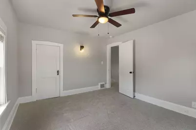 2101  74th St, Kenosha, WI 53143 - Photo 10