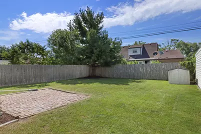 2101  74th St, Kenosha, WI 53143 - Photo 18