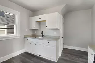 2101 74th St, Kenosha, WI 53143 - Photo 8