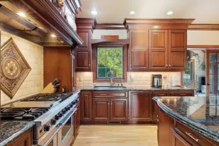 9010 N Upper River Ct, River Hills, WI 53217 - Photo 42