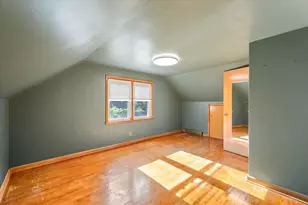 1416 W Washington Ave, Cleveland, WI 53015 - Photo 12