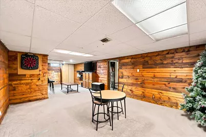 1416 W Washington Ave, Cleveland, WI 53015 - Photo 16