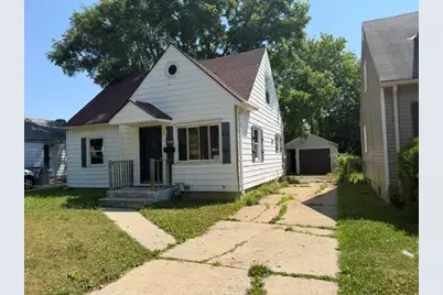 4904 N 56th St, Milwaukee, WI 53218 - Photo 2