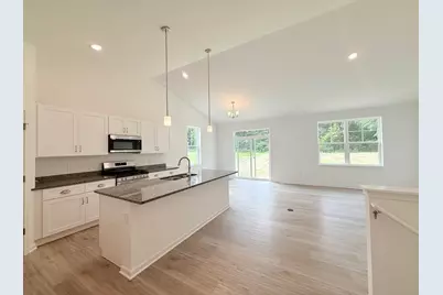1578  Meadowview Ct, Whitewater, WI 53190 - Photo 4