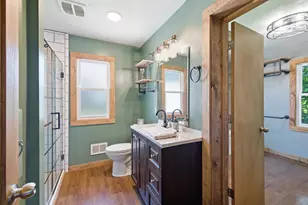 1429 W Homestead Trail, Mequon, WI 53092 - Photo 8