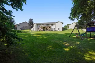 1041 Kristy Ln, Onalaska, WI 54650 - Photo 24