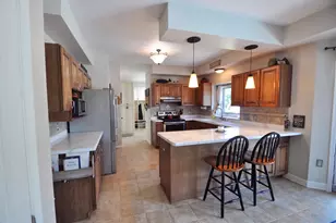 412 E Grant St, Elkhorn, WI 53121 - Photo 10