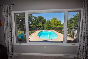 412 E Grant St, Elkhorn, WI 53121 - Photo 6