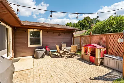 708  Riverview Dr, West Bend, WI 53095 - Photo 16
