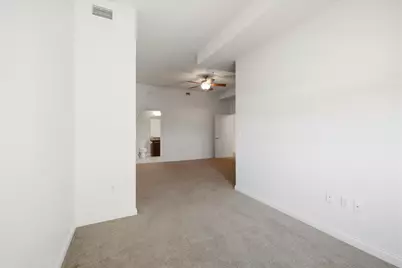106 W Seeboth St #920, Milwaukee, WI 53204 - Photo 28