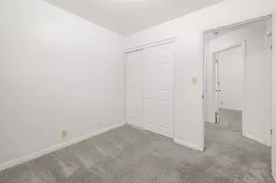 7719 W Winfield Ave, Milwaukee, WI 53218 - Photo 14