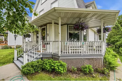 324  St Clair Ave, Sheboygan, WI 53081 - Photo 2
