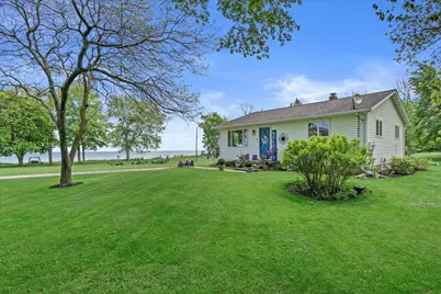 7907  Irish Rd, Two Creeks, WI 54241 - Photo 10