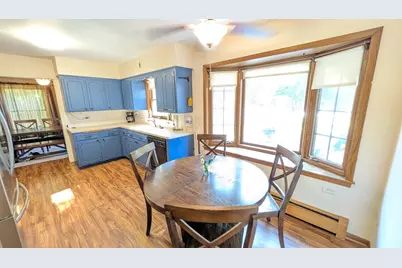 3235 S 123rd St, West Allis, WI 53227 - Photo 8