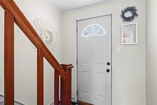 1013 20th St, Two Rivers, WI 54241 - Photo 2