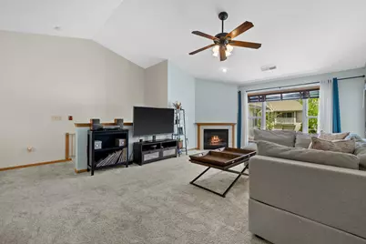 1507  92nd St #15, Sturtevant, WI 53177 - Photo 2