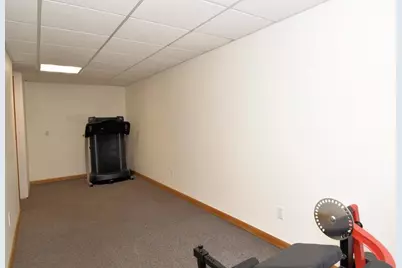 W142N9823  Amber Dr, Germantown, WI 53022 - Photo 24
