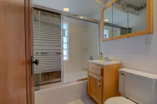 922 S 57th St, West Allis, WI 53214 - Photo 22