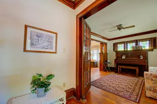 922 S 57th St, West Allis, WI 53214 - Photo 6