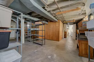 922 S 57th St, West Allis, WI 53214 - Photo 28