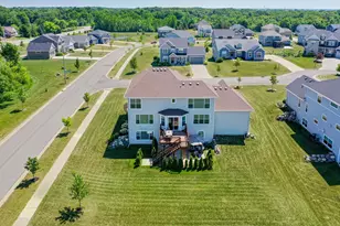 8735 S Bell Meadow Ct, Franklin, WI 53132 - Photo 42