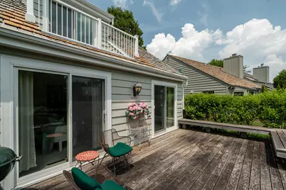 10240 N Westport Cir, Mequon, WI 53092 - Photo 28