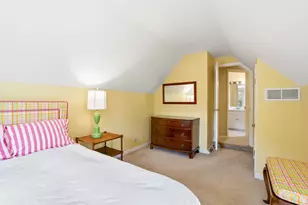 10240 N Westport Cir, Mequon, WI 53092 - Photo 22