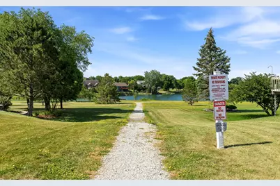 7071 S Cypress Ct, Franklin, WI 53132 - Photo 40