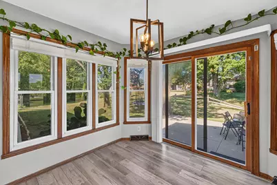 7071 S Cypress Ct, Franklin, WI 53132 - Photo 22