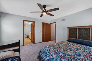 7071 S Cypress Ct, Franklin, WI 53132 - Photo 24