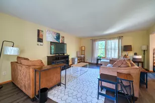 1005 Dresser Ave, Waukesha, WI 53188 - Photo 6