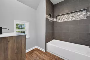 1836 W Mequon Rd, Mequon, WI 53092 - Photo 18