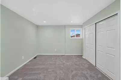 1836 W Mequon Rd, Mequon, WI 53092 - Photo 26