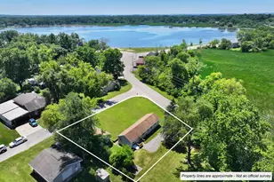 N1480 Orchid Dr, Bloomfield, WI 53128 - Photo 2
